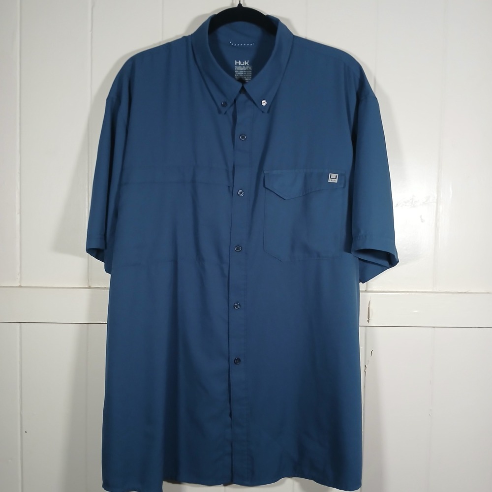 Huk Fishing Shirt Men 2XL Blue Short Sleeve Button Down Performance H1500171-409